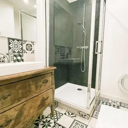 #h9 Le Spacieux De La Gare Large T4 Fully Equipped Gare De Apartamento
